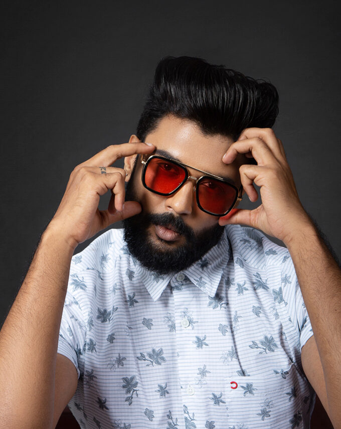 Banner_683x1024_RaviGanesh